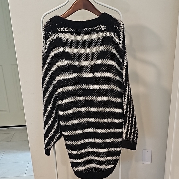 NWT Ag Adriano Goldschmied Black and White Striped Cardigan Sweater - Picture 3 of 6
